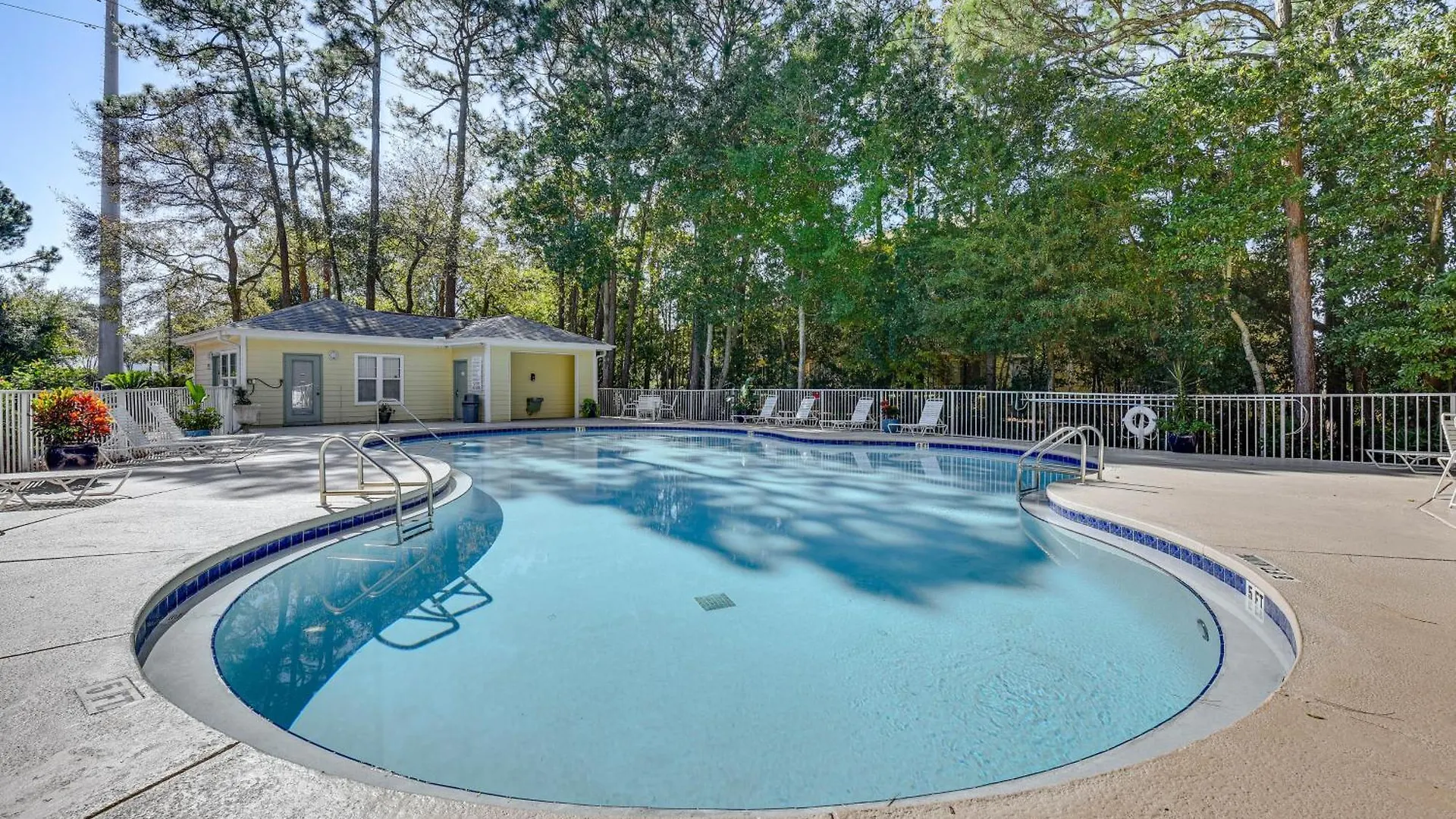 Community Outdoor Pool Miramar Beach Condo! Destin 0*,  United States
